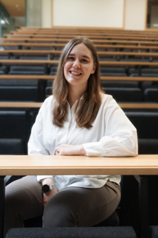 Ronja Moench Mitarbeiterfoto